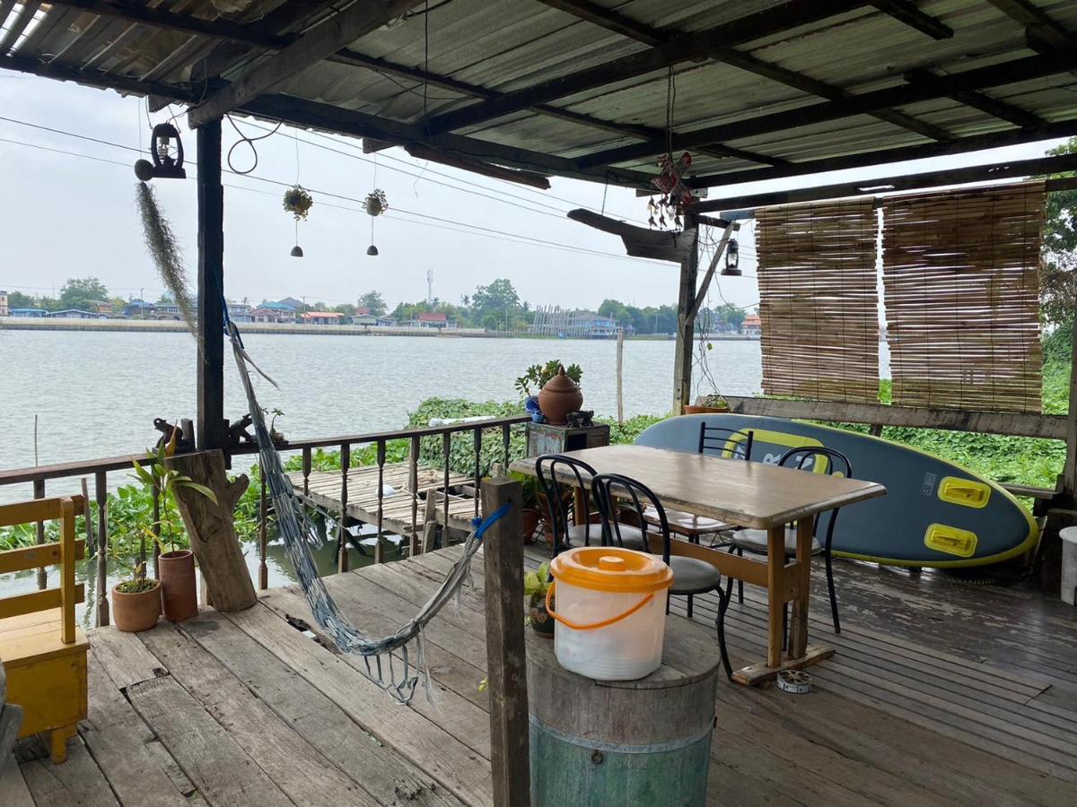 Baan Golite Ko Kret - บ้านโกไล้เกาะเกร็ด 논타부리 외부 사진