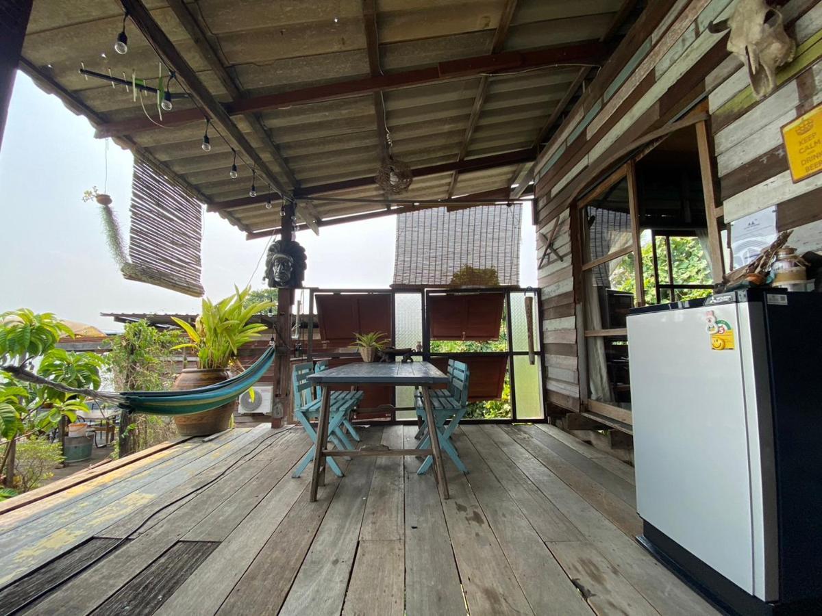 Baan Golite Ko Kret - บ้านโกไล้เกาะเกร็ด 논타부리 외부 사진
