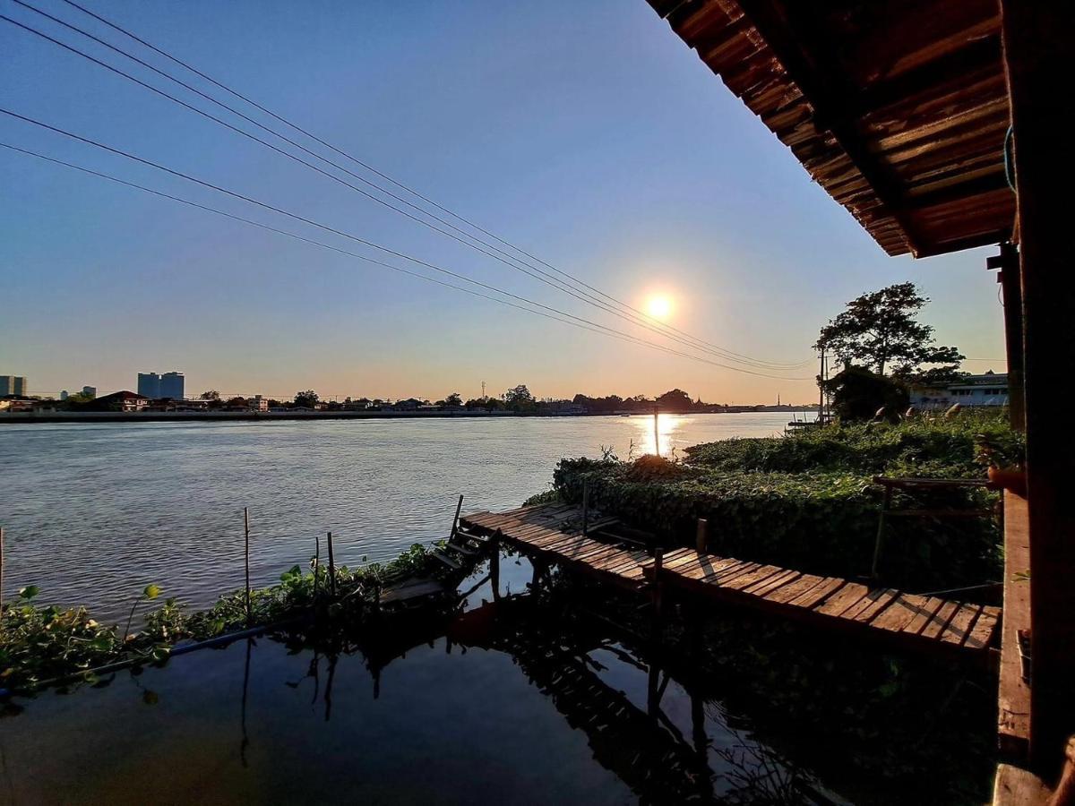 Baan Golite Ko Kret - บ้านโกไล้เกาะเกร็ด 논타부리 외부 사진